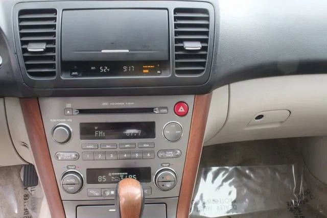 Used 2005 Subaru Outback 3.0R L.L. Bean image 25