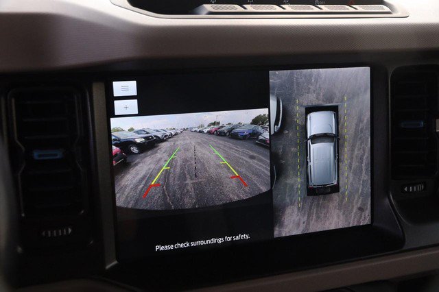 Used 2022 Ford Bronco Wildtrak AWD/4WD image 17