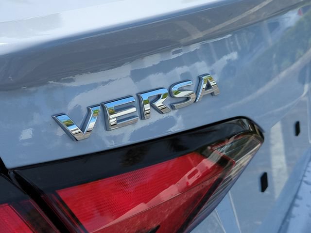 Used 2023 Nissan Versa SR w/ Trunk Package FWD image 5