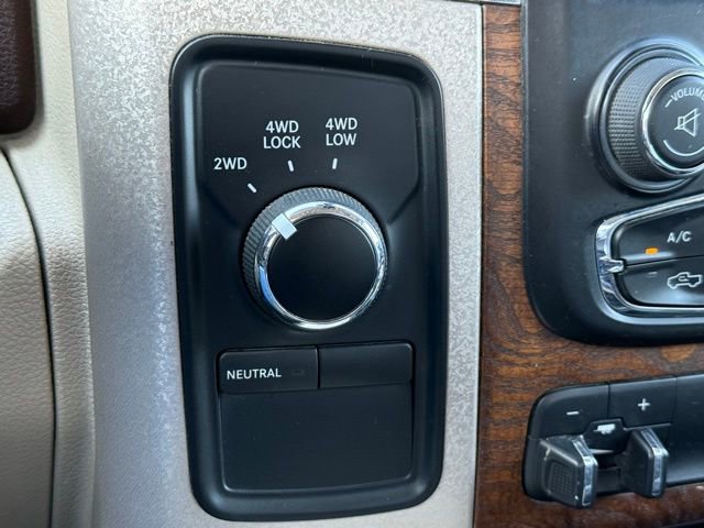 Used 2018 RAM 3500 Laramie Longhorn w/ Longhorn Southfork Package image 35