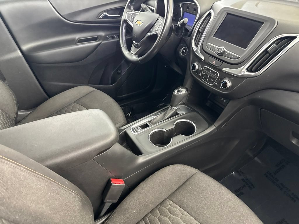 Used 2020 Chevrolet Equinox LT FWD image 23