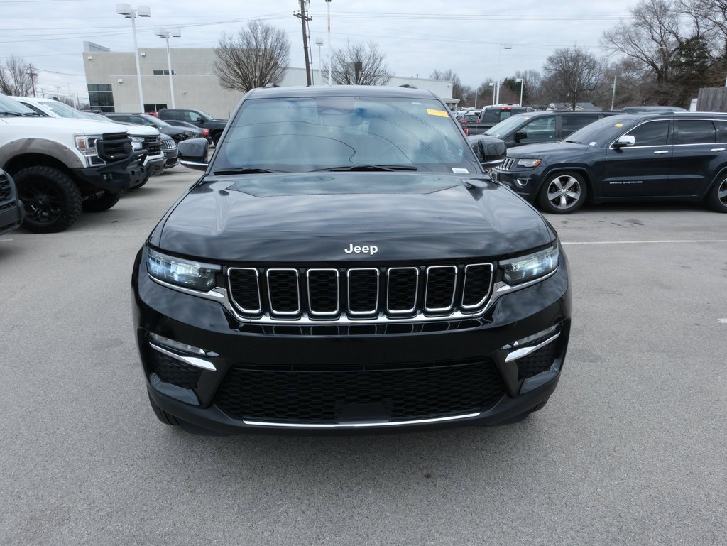 Used 2024 Jeep Grand Cherokee Limited image 2