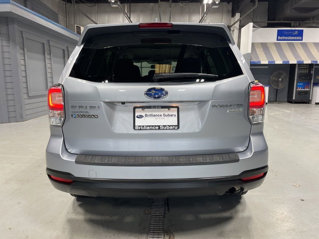 Used 2017 Subaru Forester 2.5i Premium w/ All-Weather Package image 9