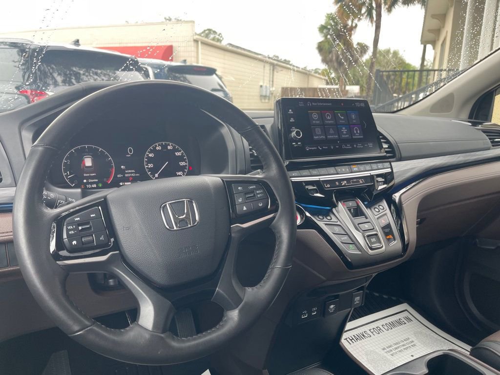 Used 2025 Honda Odyssey Elite image 14