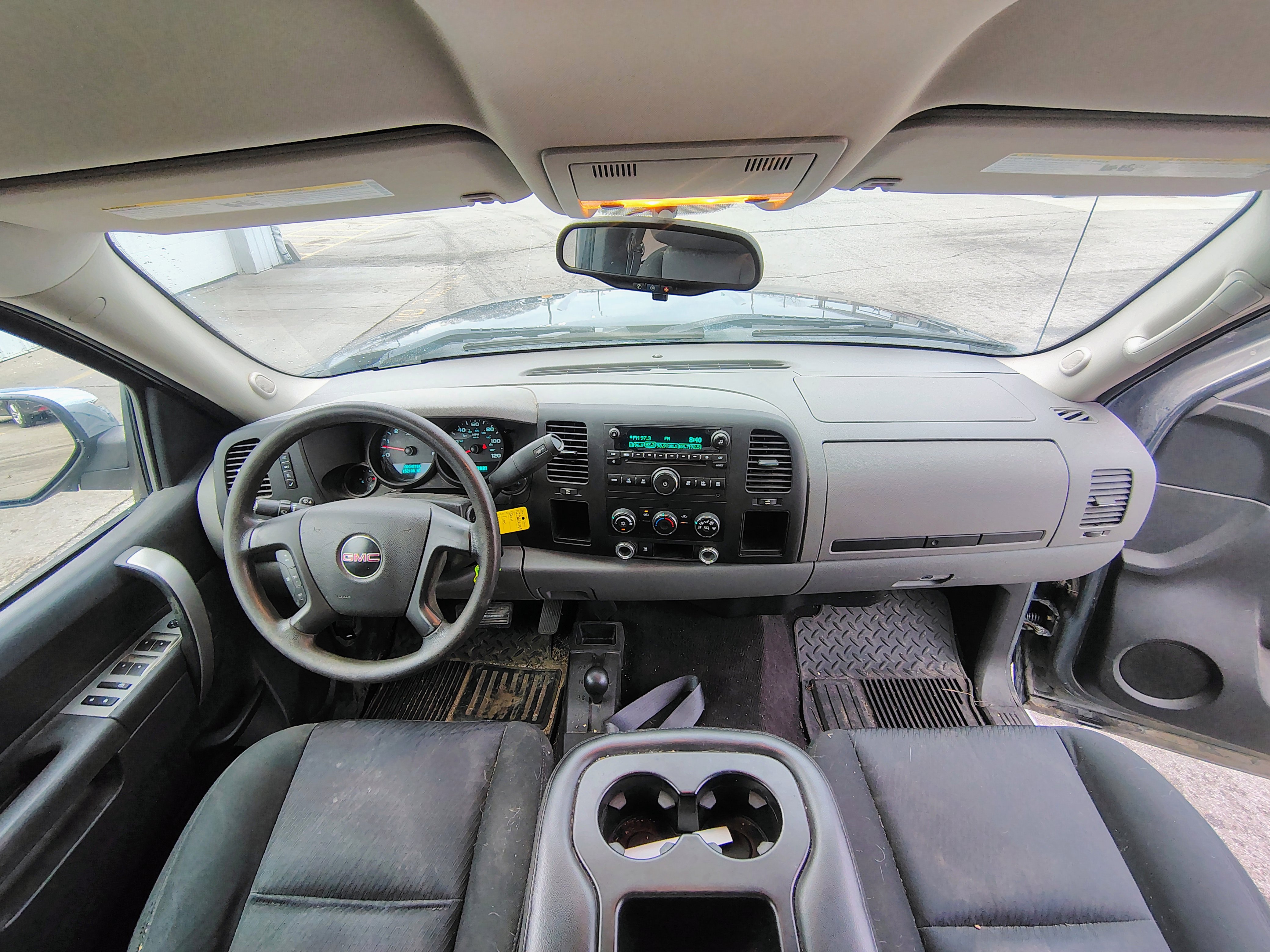 Used 2011 GMC Sierra 1500 SL image 2