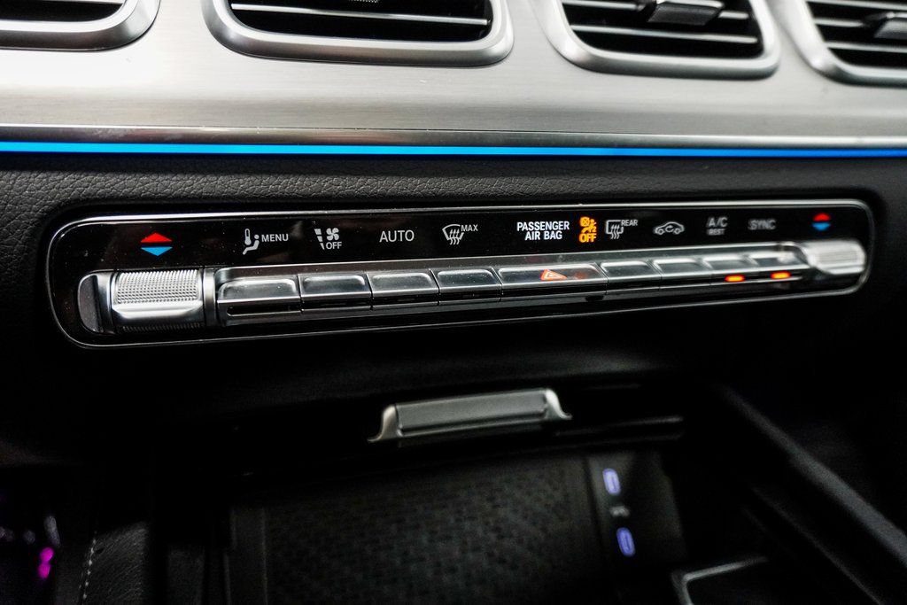 Used 2025 Mercedes-Benz GLS 450 4MATIC image 30