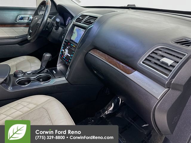 Used 2016 Ford Explorer Platinum image 32