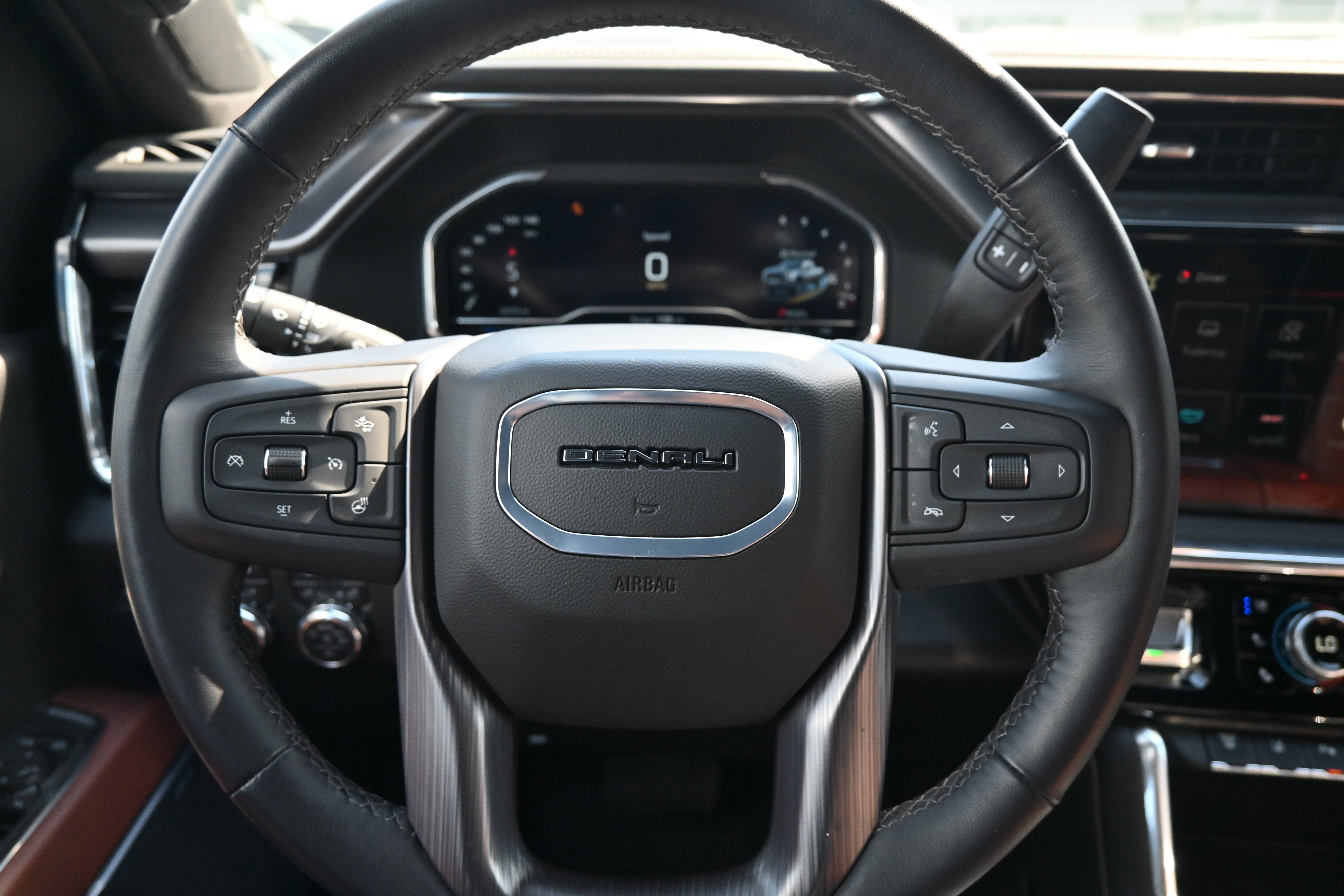 Used 2025 GMC Sierra 2500 Denali Ultimate image 20