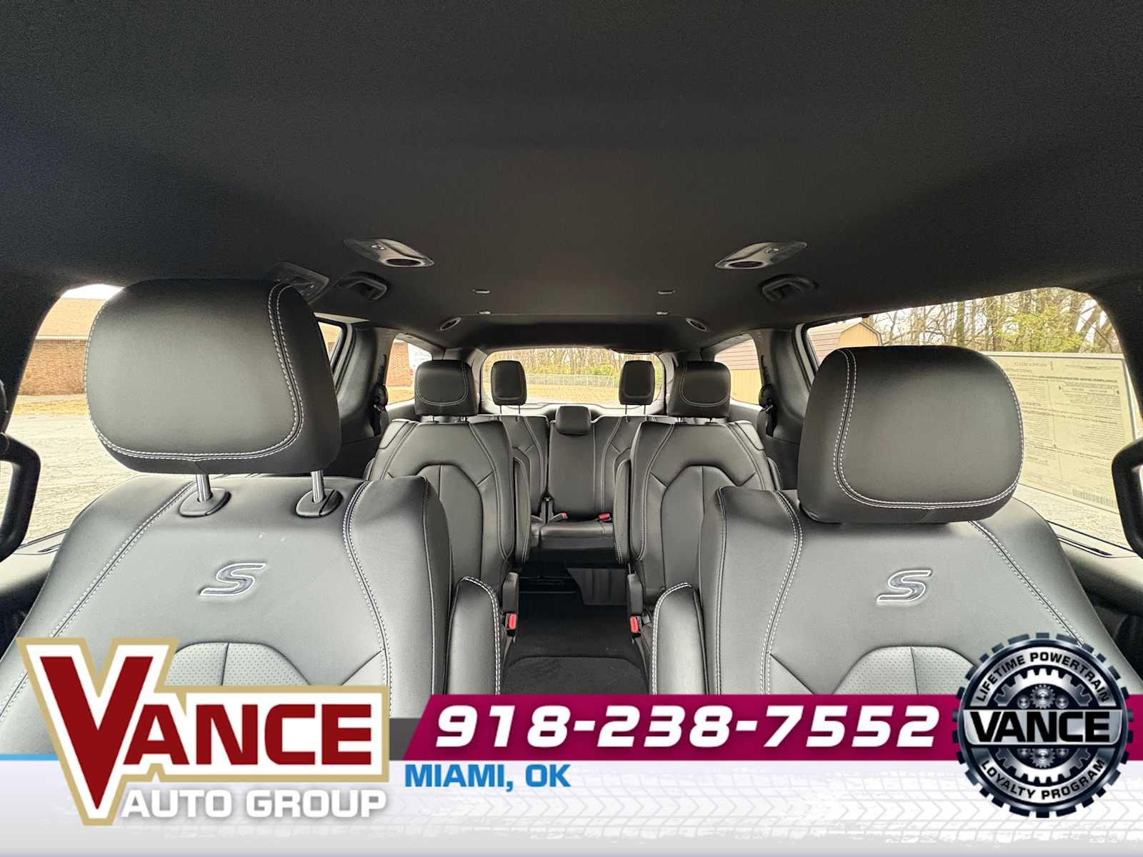 New 2026 Chrysler Pacifica Select w/ S Appearance Package FWD image 39
