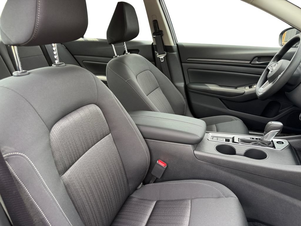 New 2026 Nissan Altima 2.5 SV AWD/4WD image 14