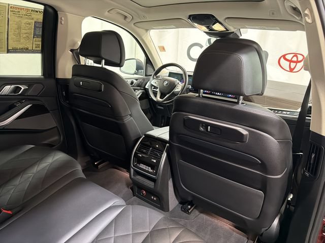 Used 2024 BMW X7 xDrive40i AWD/4WD image 15
