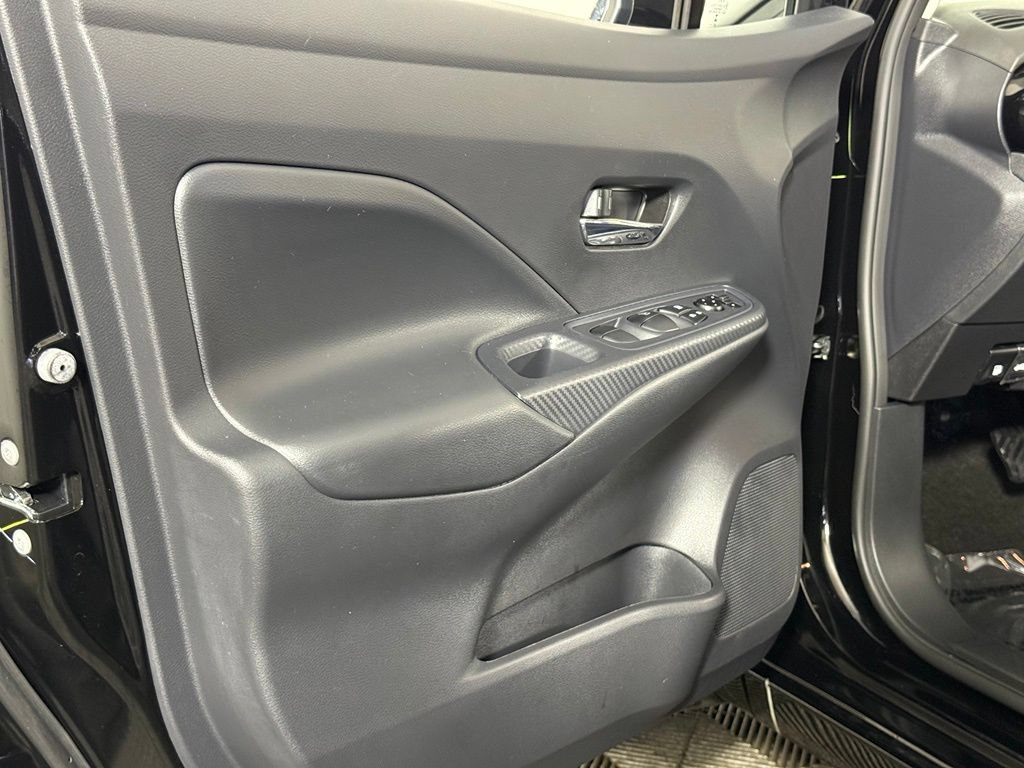 Used 2025 Nissan Versa SV w/ Trunk Package FWD image 25