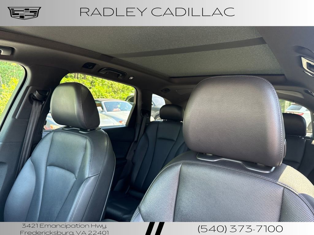 Used 2017 Audi Q7 3.0T Prestige AWD/4WD image 2