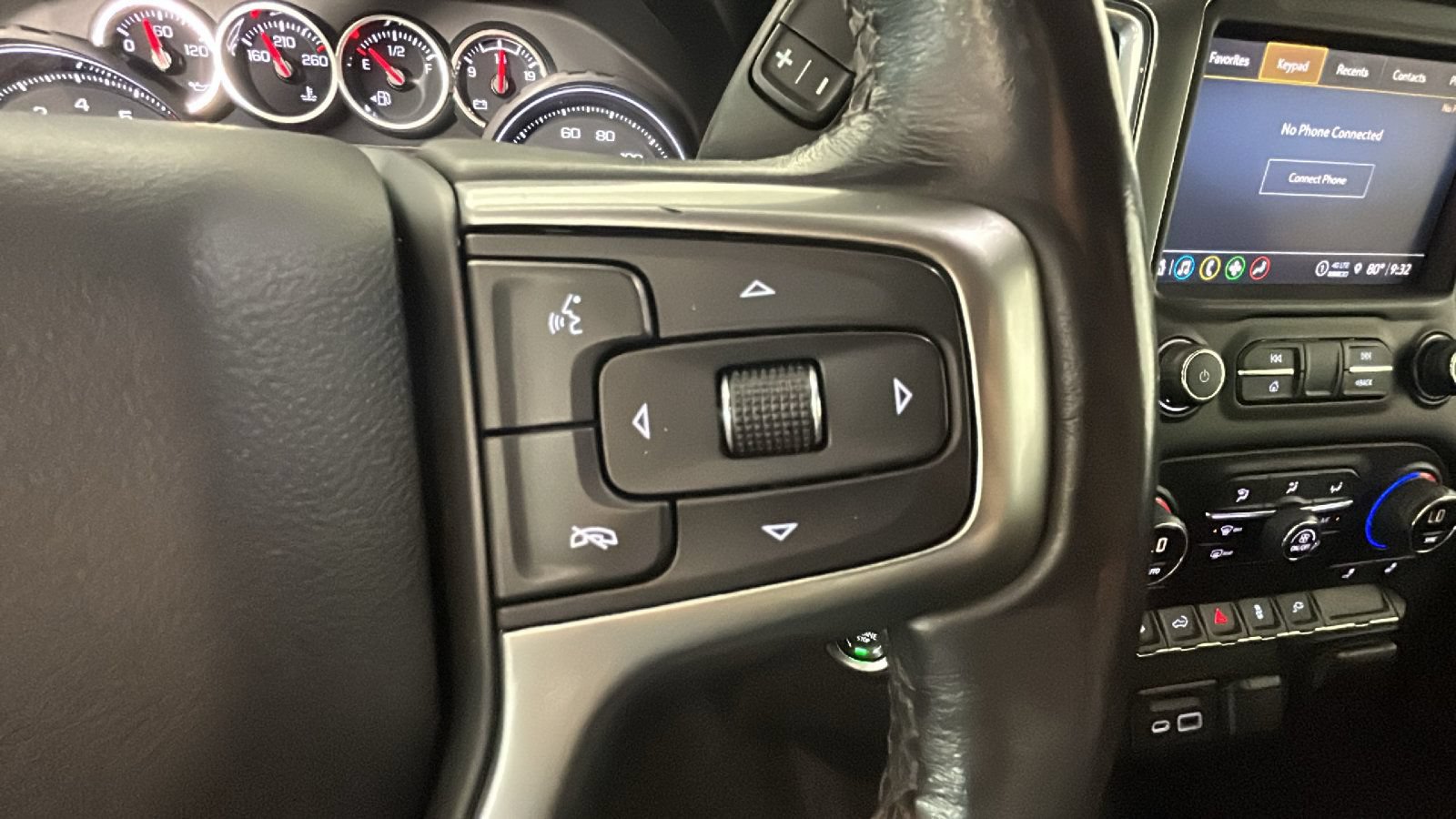 Used 2021 Chevrolet Silverado 2500 LT w/ Convenience Package AWD/4WD image 19