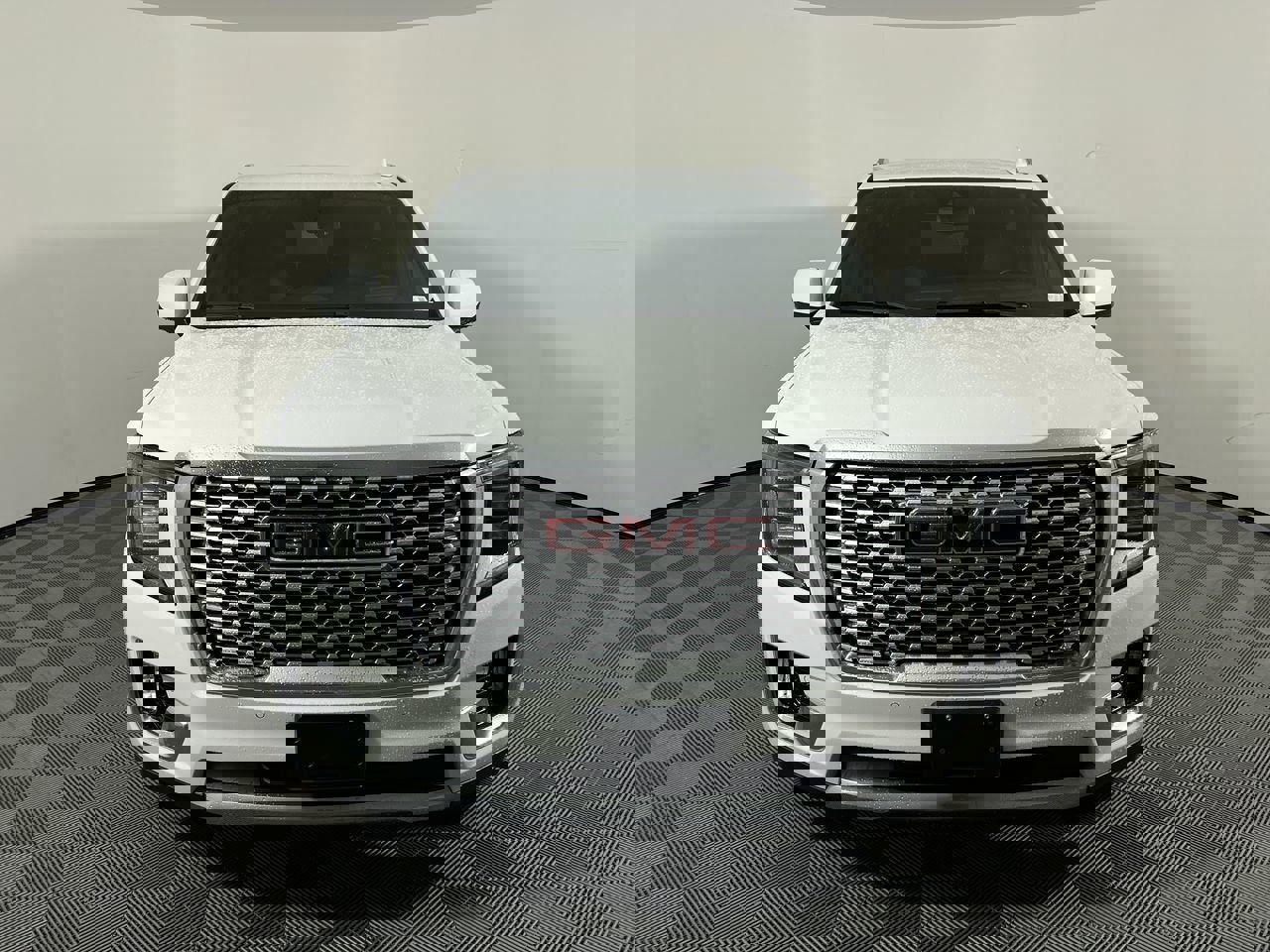 Used 2022 GMC Yukon XL Denali image 8