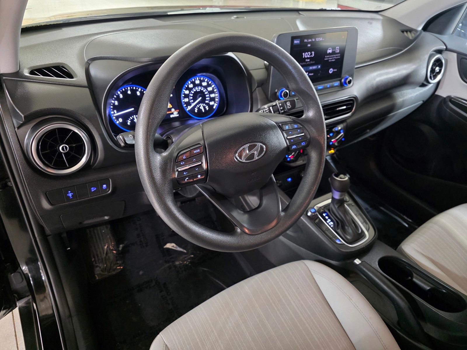 Certified 2023 Hyundai Kona SEL image 24