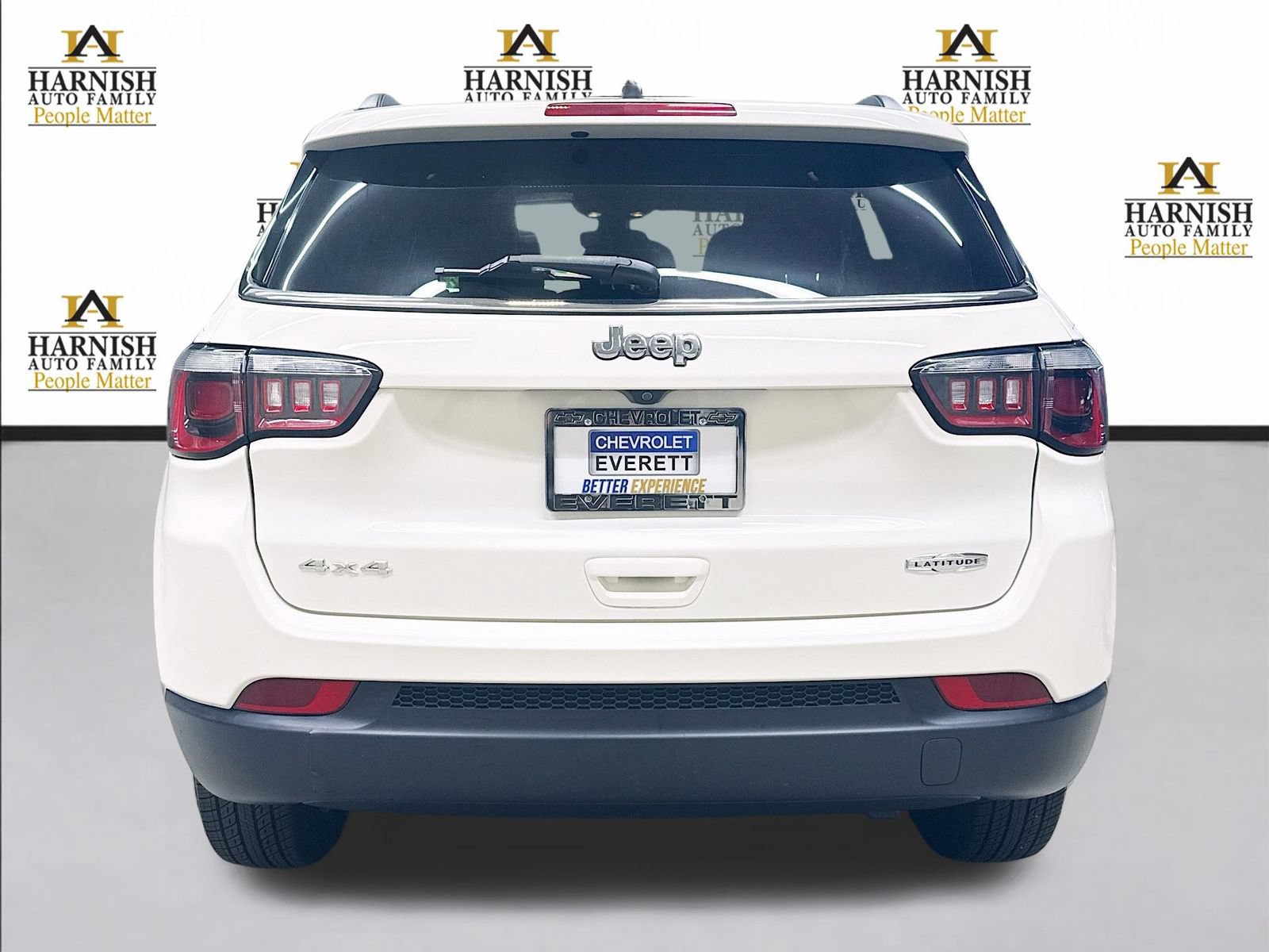 Used 2018 Jeep Compass Latitude w/ Popular Equipment Group AWD/4WD image 6