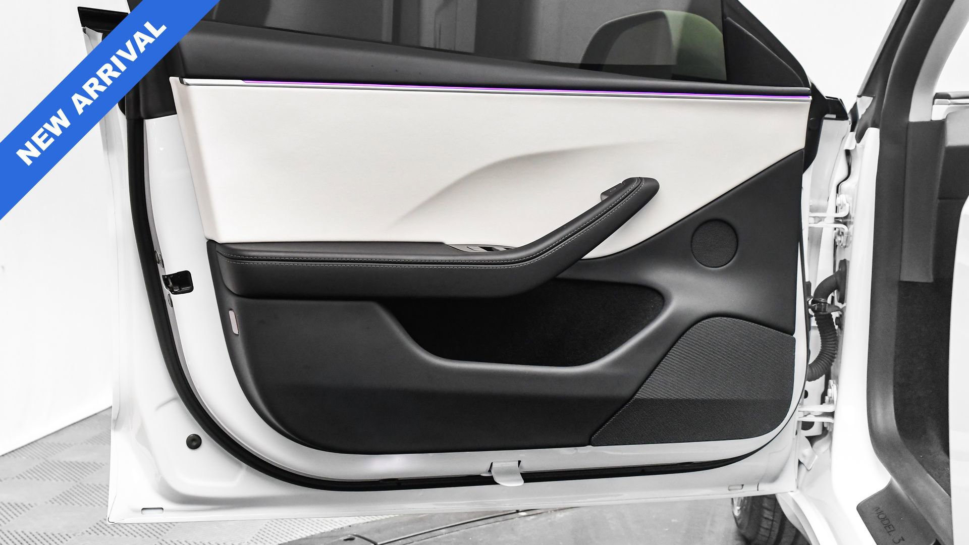 Used 2025 Tesla Model 3 Long Range image 22