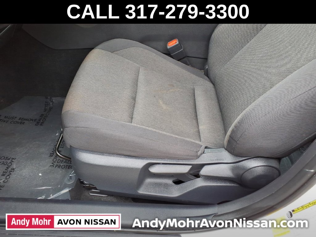 Used 2025 Toyota Camry LE FWD image 19