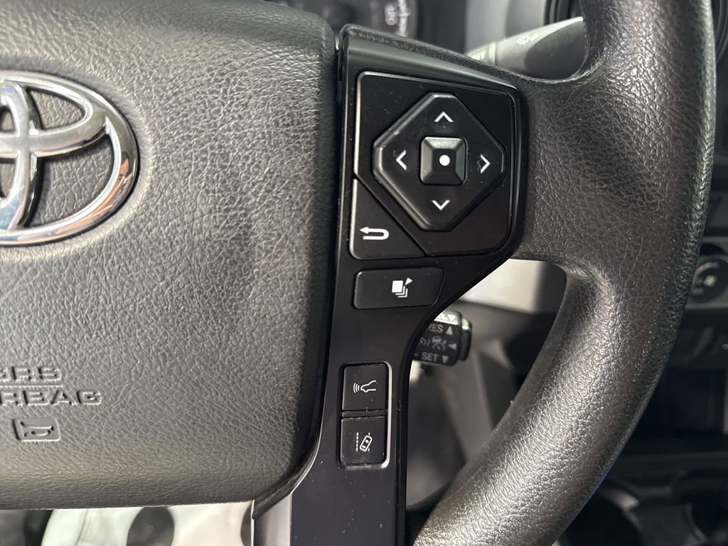 Used 2021 Toyota Tacoma SR AWD/4WD image 4