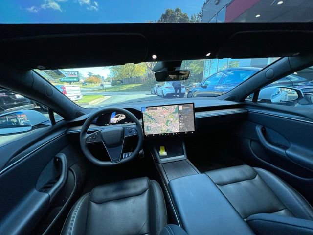 Used 2024 Tesla Model S image 27