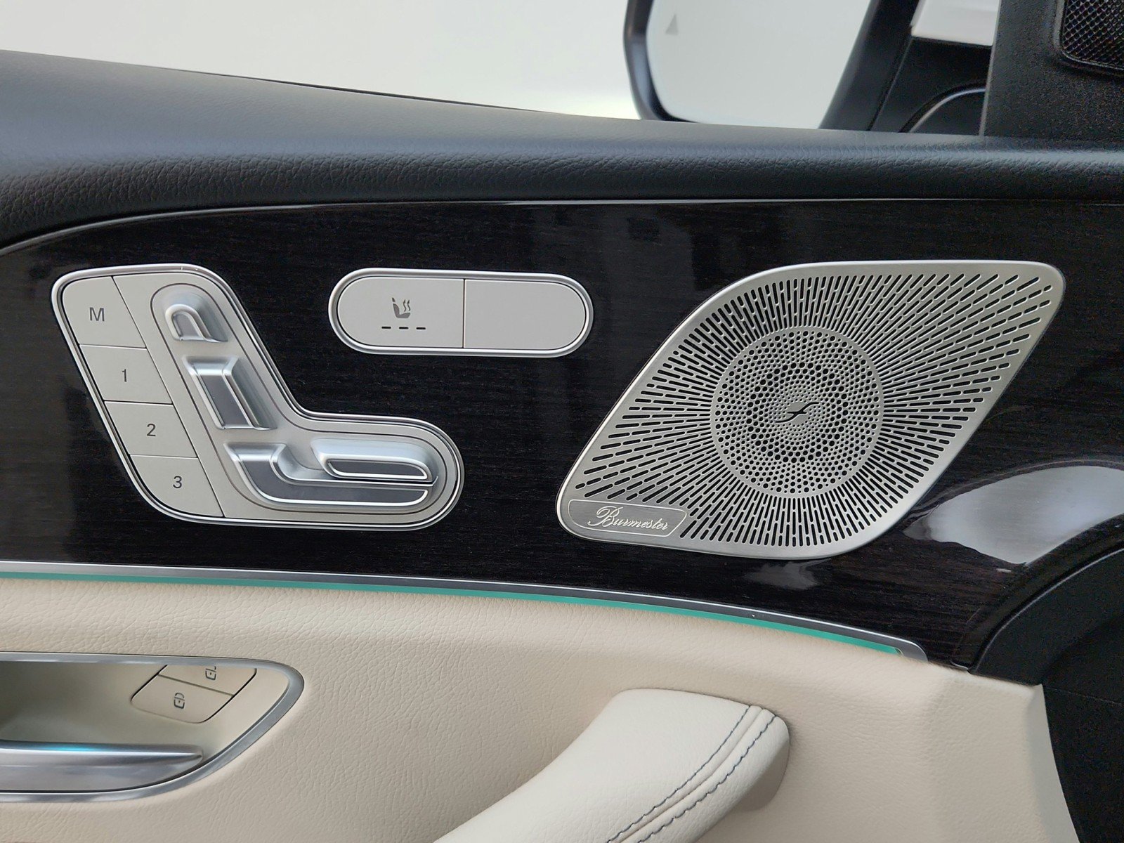 Certified 2022 Mercedes-Benz GLE 350 4MATIC image 25