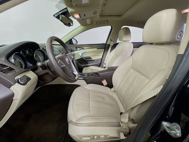 Used 2012 Buick Regal Premium image 10