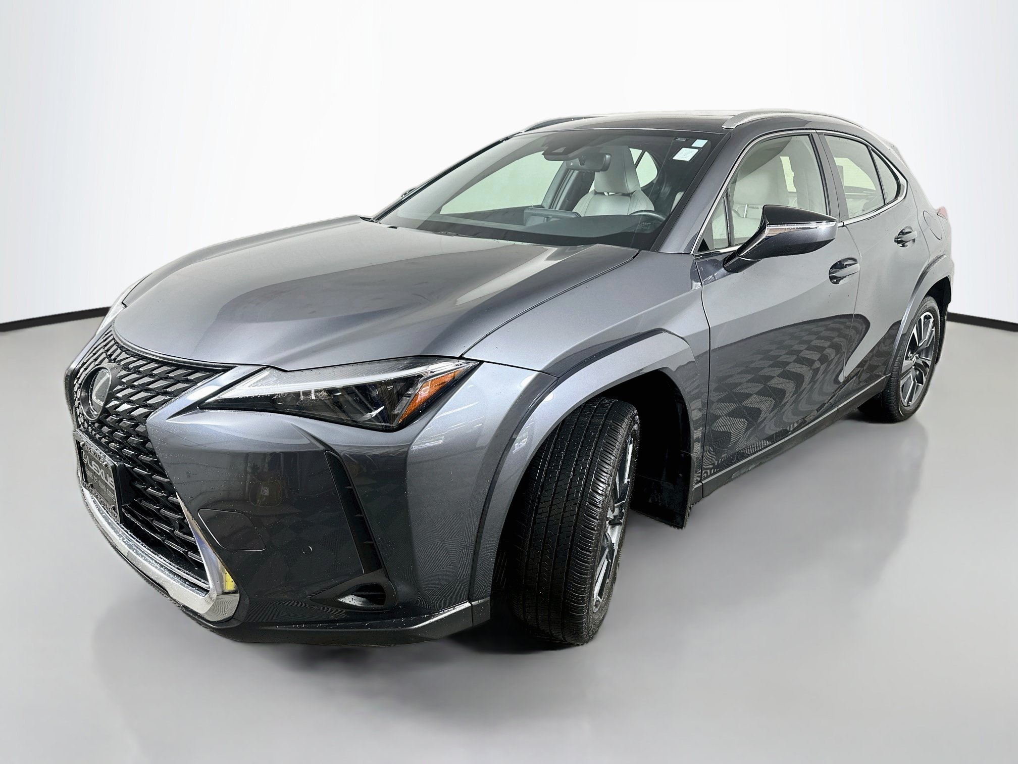 Used 2024 Lexus UX 250h AWD w/ Premium Package image 3
