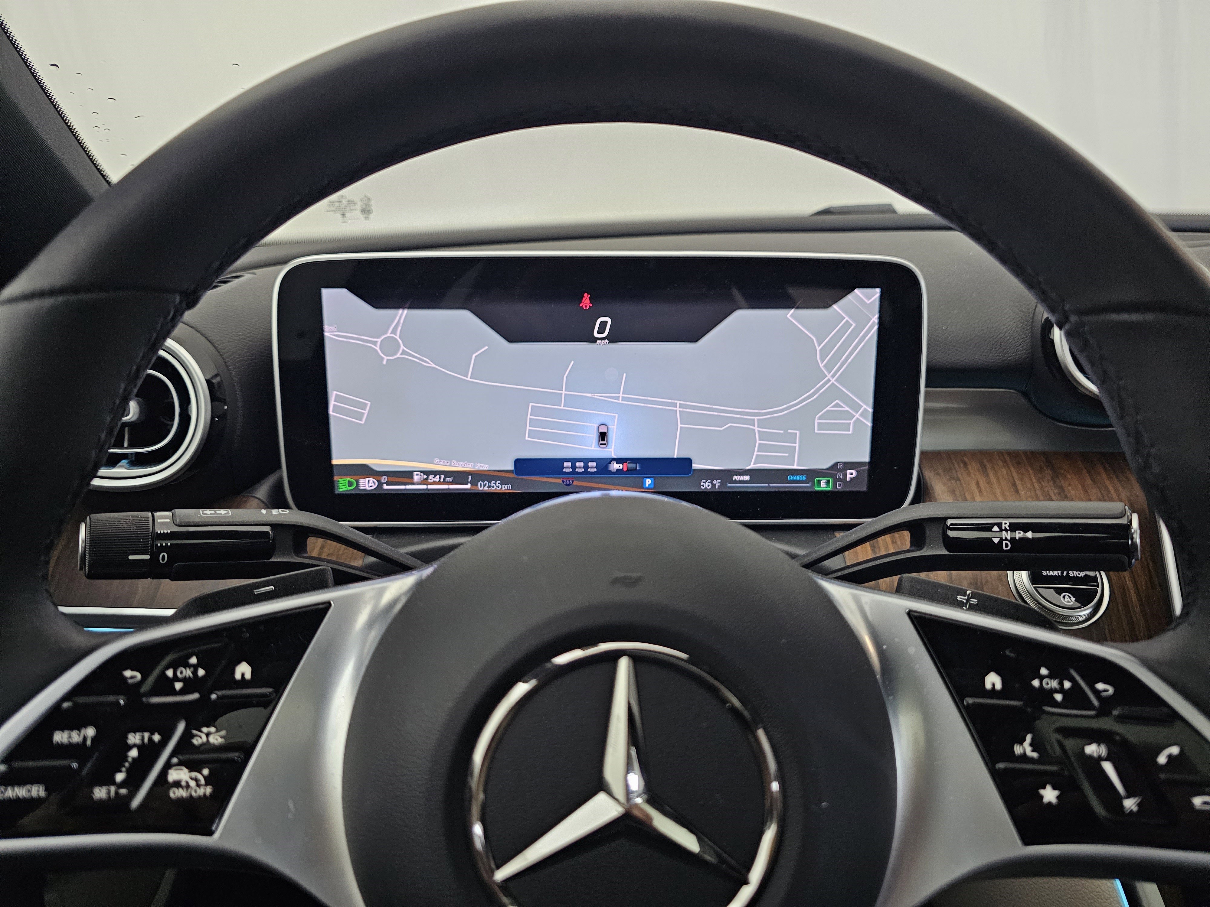 Used 2025 Mercedes-Benz C 300 4MATIC Sedan image 32