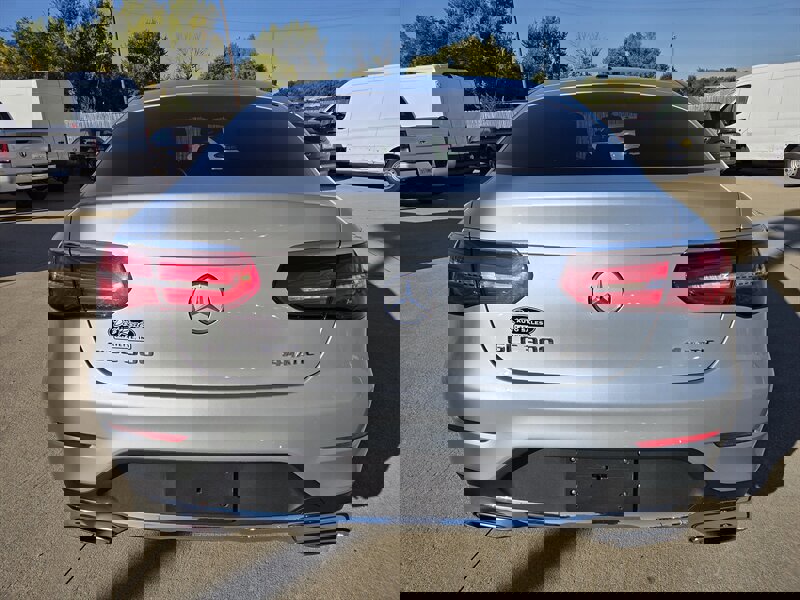 Used 2018 Mercedes-Benz GLC 300 4MATIC Coupe w/ Premium Package image 4