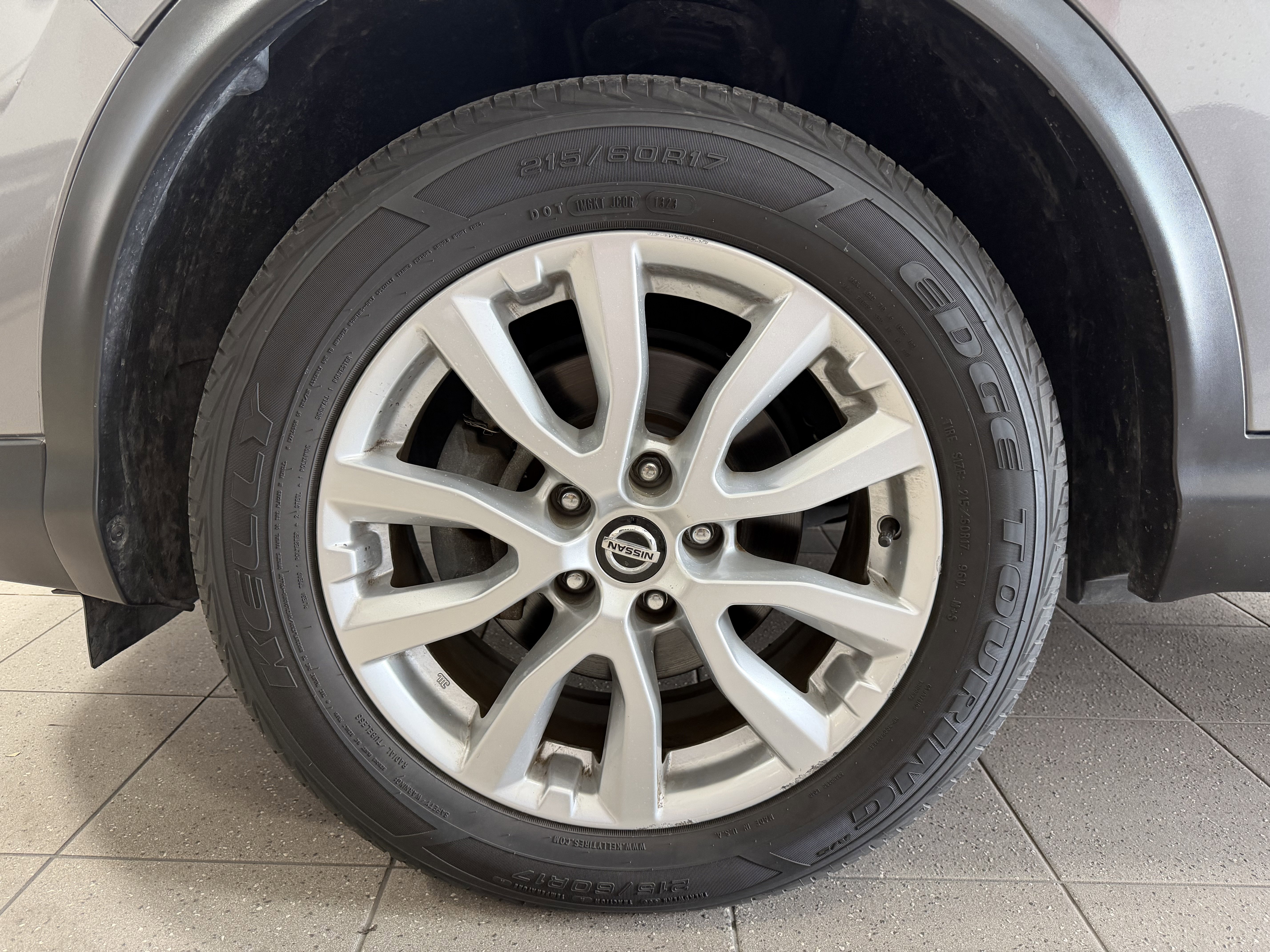 Used 2020 Nissan Rogue Sport SV w/ Technology Package image 5