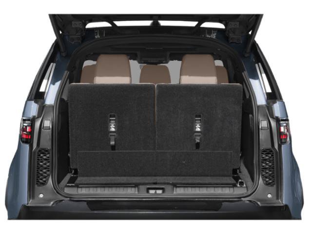 Certified 2025 Land Rover Discovery Dynamic SE AWD/4WD image 10