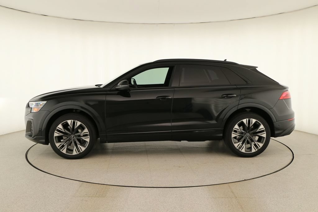 Used 2025 Audi Q8 Premium Plus w/ Premium Plus Package AWD/4WD image 2