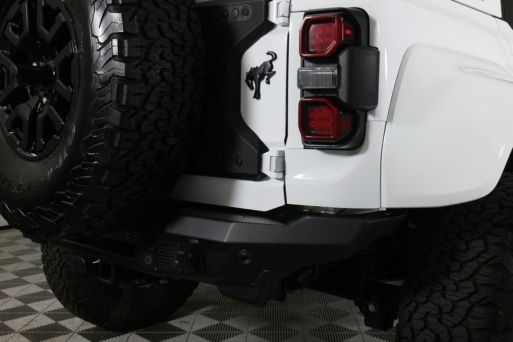 Used 2024 Ford Bronco Raptor w/ Interior Carbon Fiber Pack 6 AWD/4WD image 44