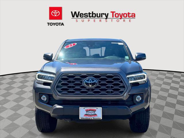 Certified 2023 Toyota Tacoma TRD Off-Road w/ TRD Premium Off Road Package AWD/4WD image 3