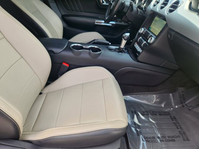 Used 2017 Ford Mustang GT Premium w/ Equipment Group 401A image 19