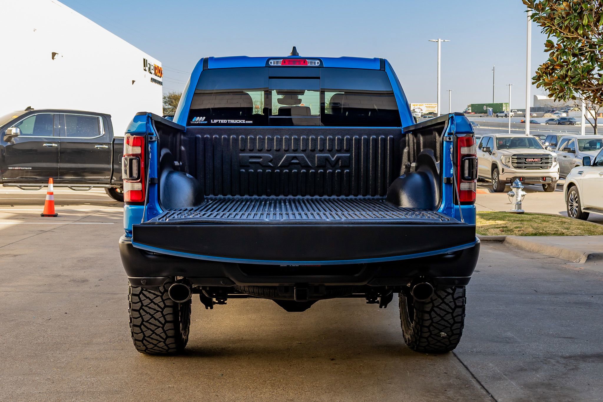 Used 2023 RAM 1500 Big Horn image 9