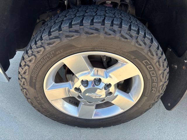 Used 2019 Chevrolet Silverado 2500 LTZ w/ Vortec Plus Package AWD/4WD image 43
