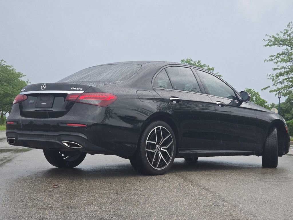 Used 2022 Mercedes-Benz E 350 4MATIC Sedan image 16