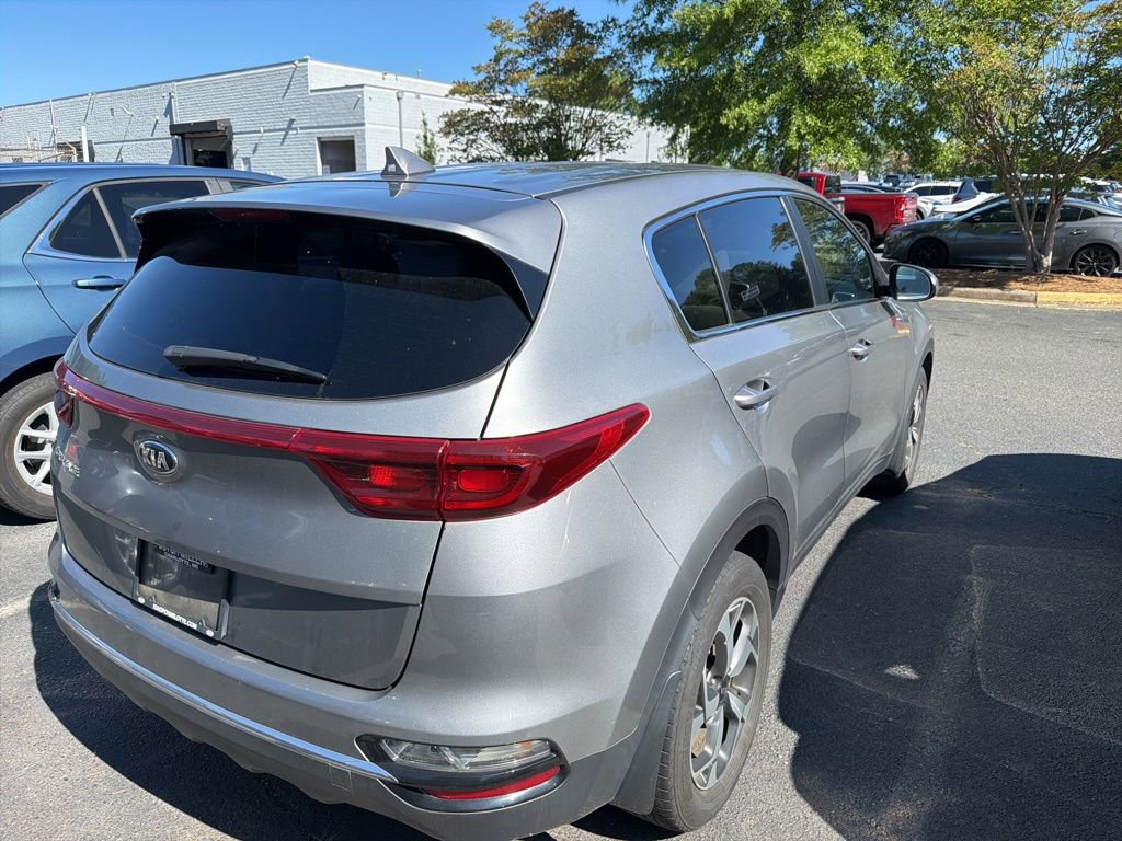 Used 2022 Kia Sportage LX FWD image 3