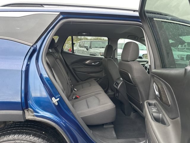 Used 2023 GMC Terrain SLE w/ Driver Convenience Package AWD/4WD image 14