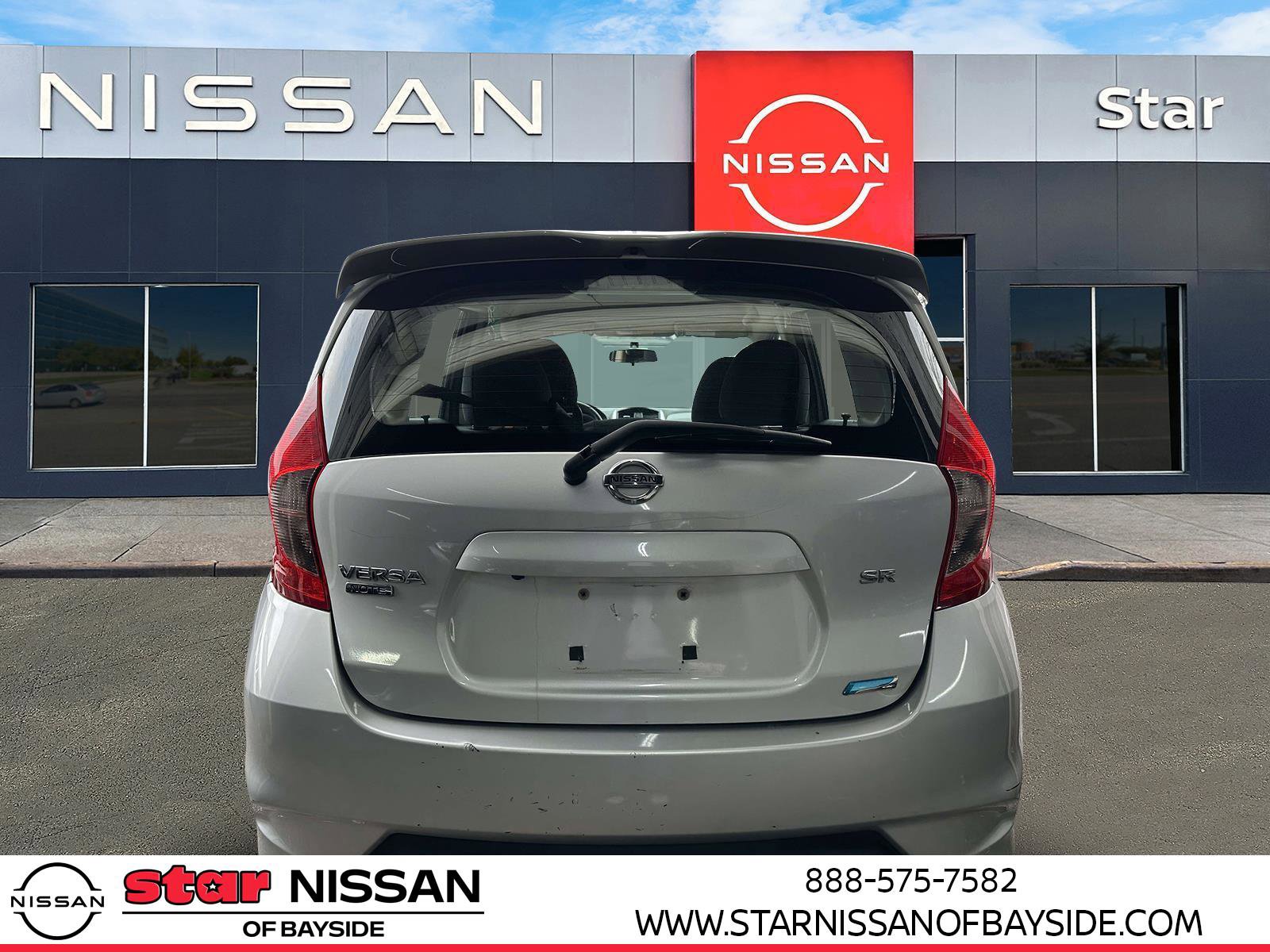 Used 2015 Nissan Versa Note SR w/ SR Convenience Package image 3