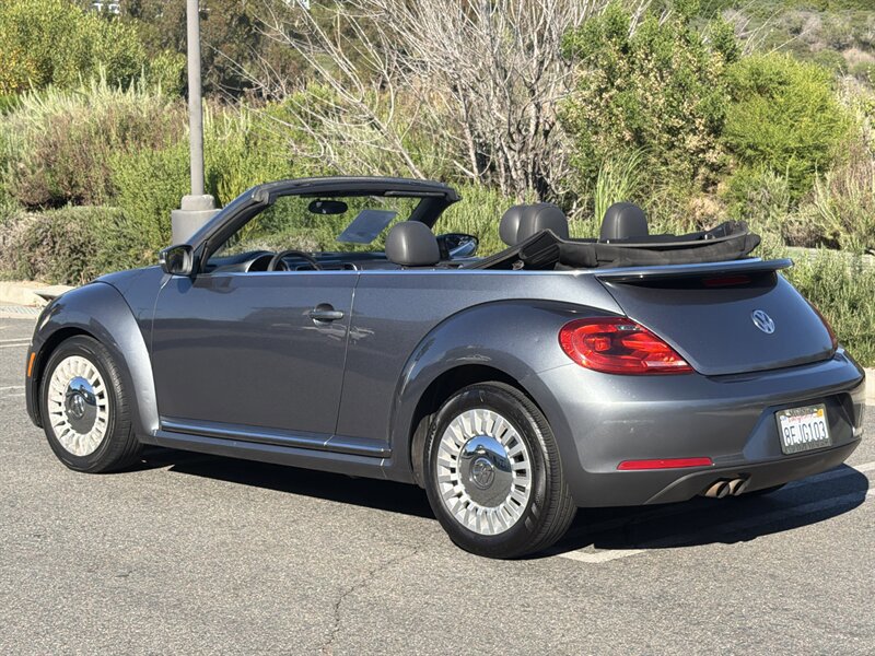 Used 2015 Volkswagen Beetle 1.8T image 4