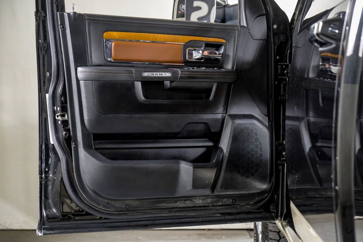 Used 2016 RAM 2500 Longhorn image 33