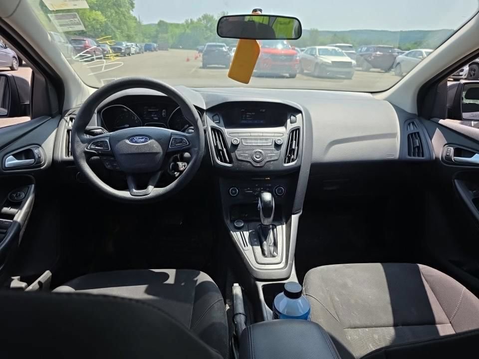 Used 2018 Ford Focus SE FWD image 8