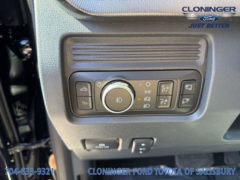 New 2026 Ford F250 Platinum image 22