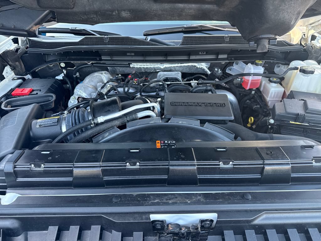 Used 2024 Chevrolet Silverado 2500 LT AWD/4WD image 28