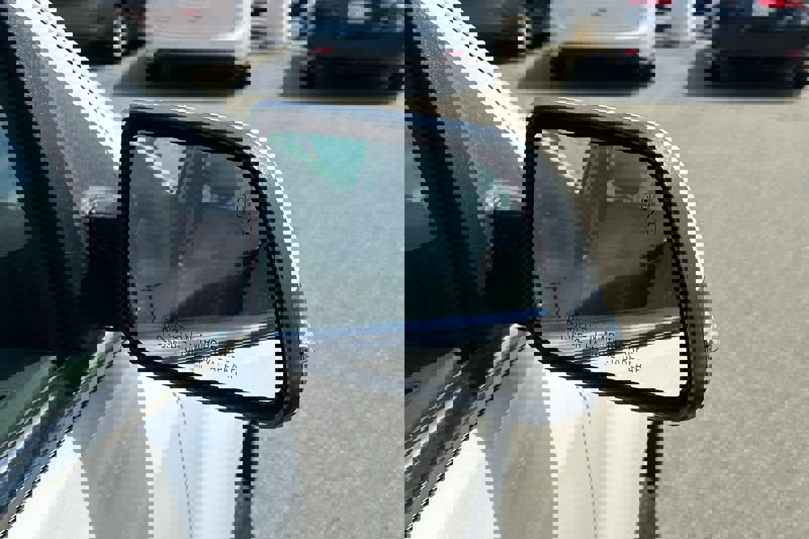 Used 2013 Ford Edge Limited FWD image 16