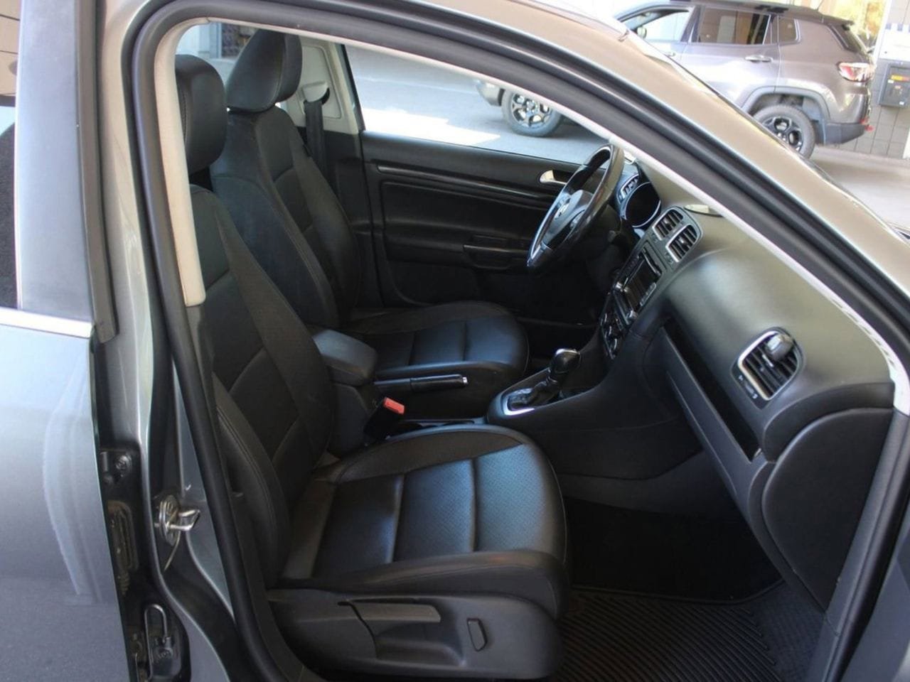 Used 2014 Volkswagen Jetta TDI FWD image 13