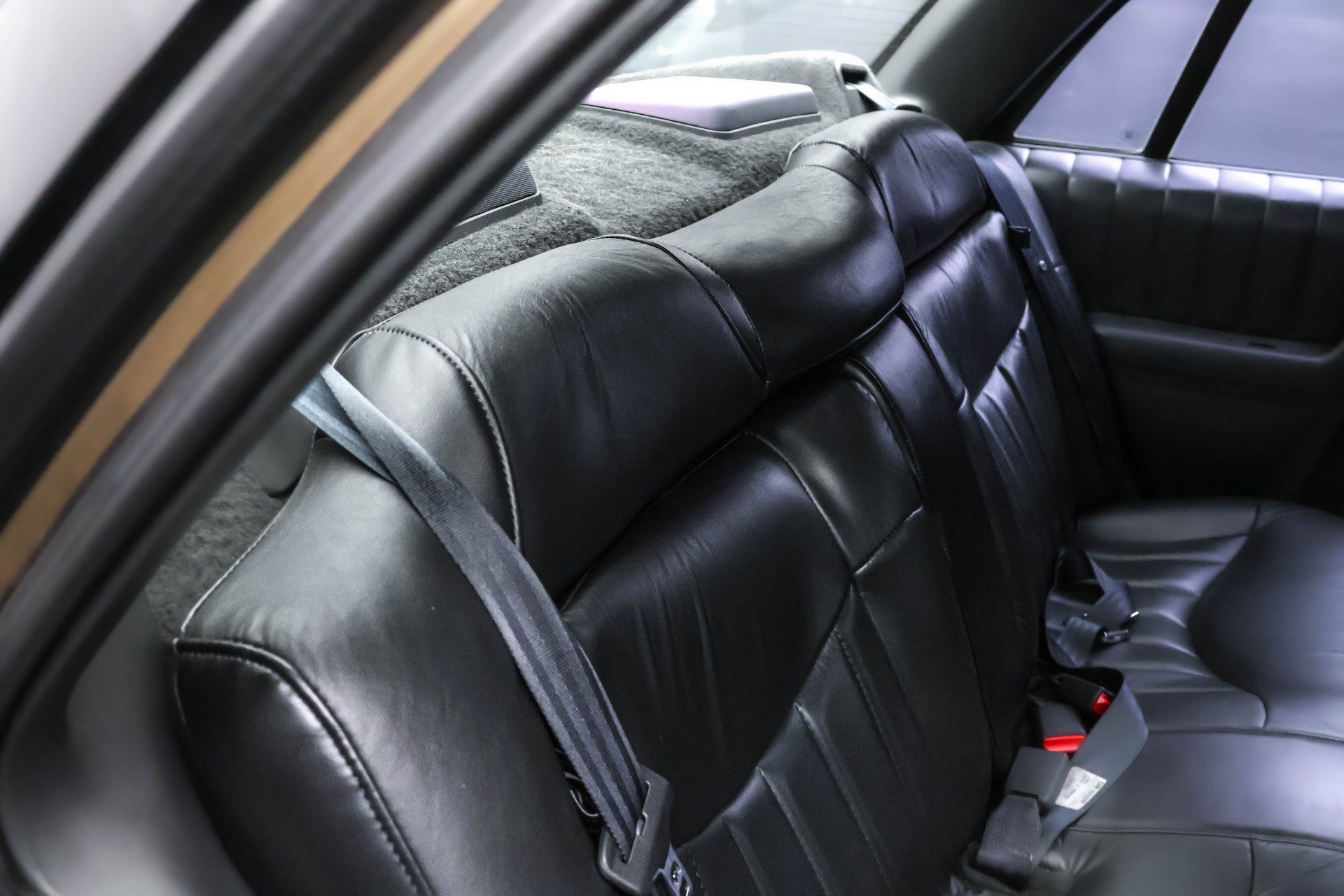 Used 1994 Oldsmobile Cutlass Supreme S FWD image 18